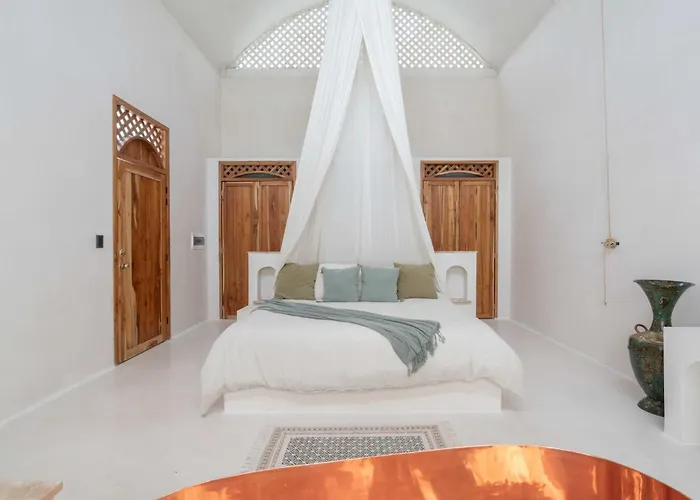 Anat Tantric Boutique Hotel