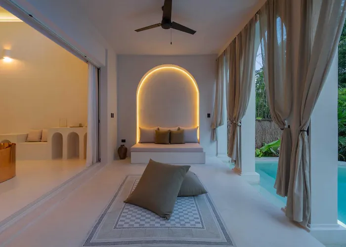 Anat Tantric Boutique 5*