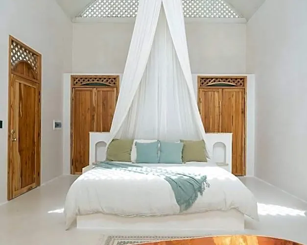 Anat Tantric Boutique 5*